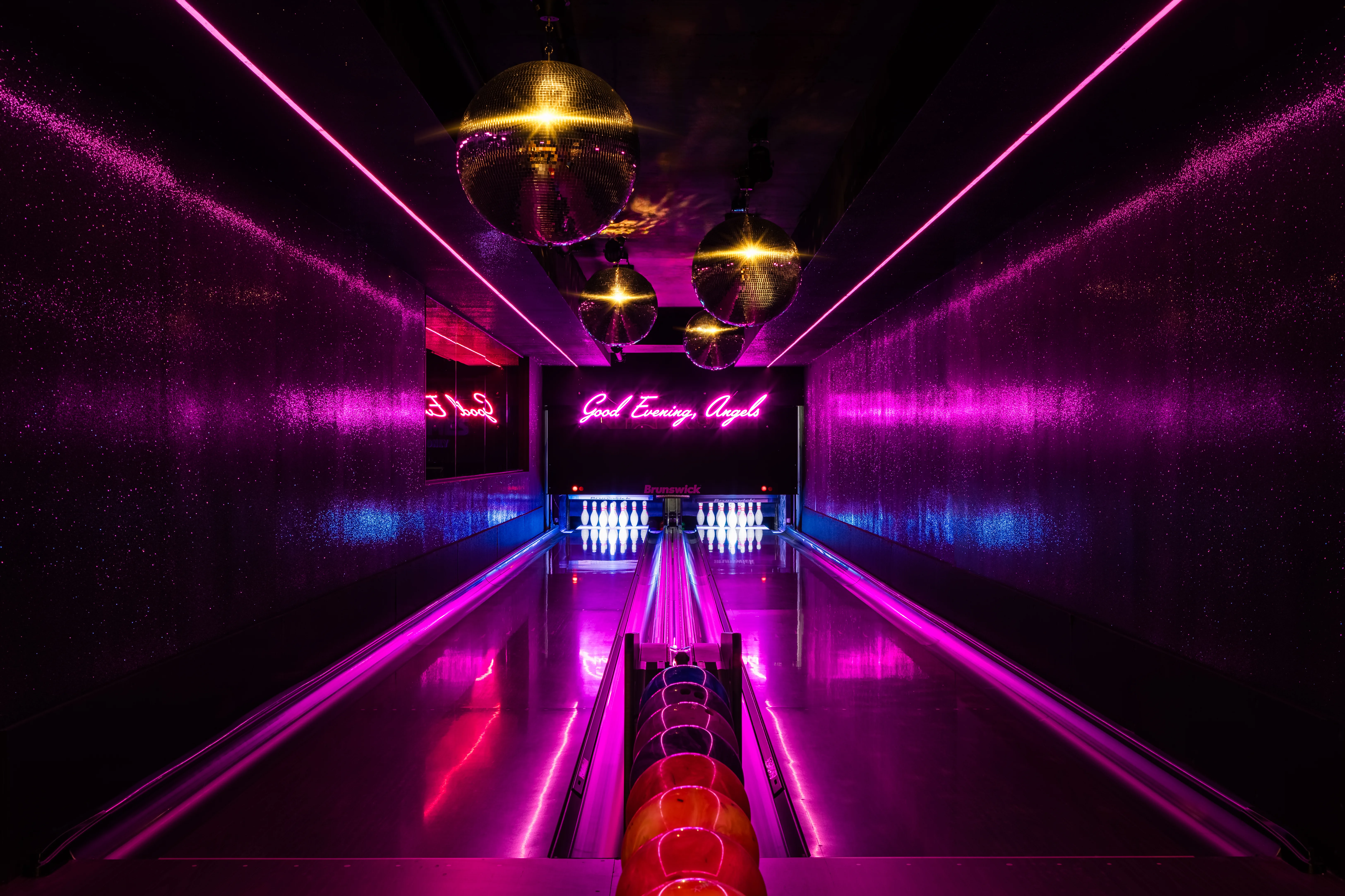 Book Your Holiday Party at Dimes Speakeasy at Gansevoort Hotel